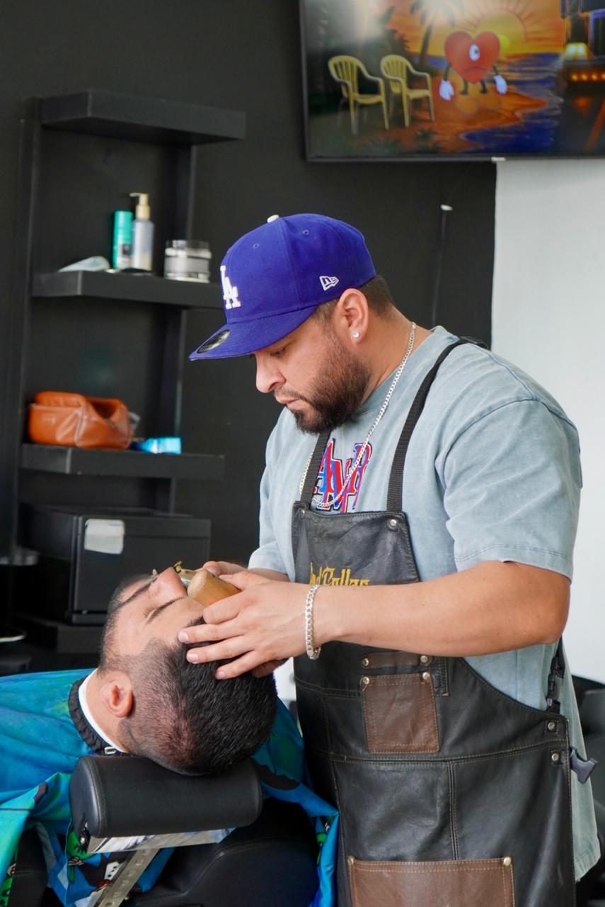 Barbero en acción